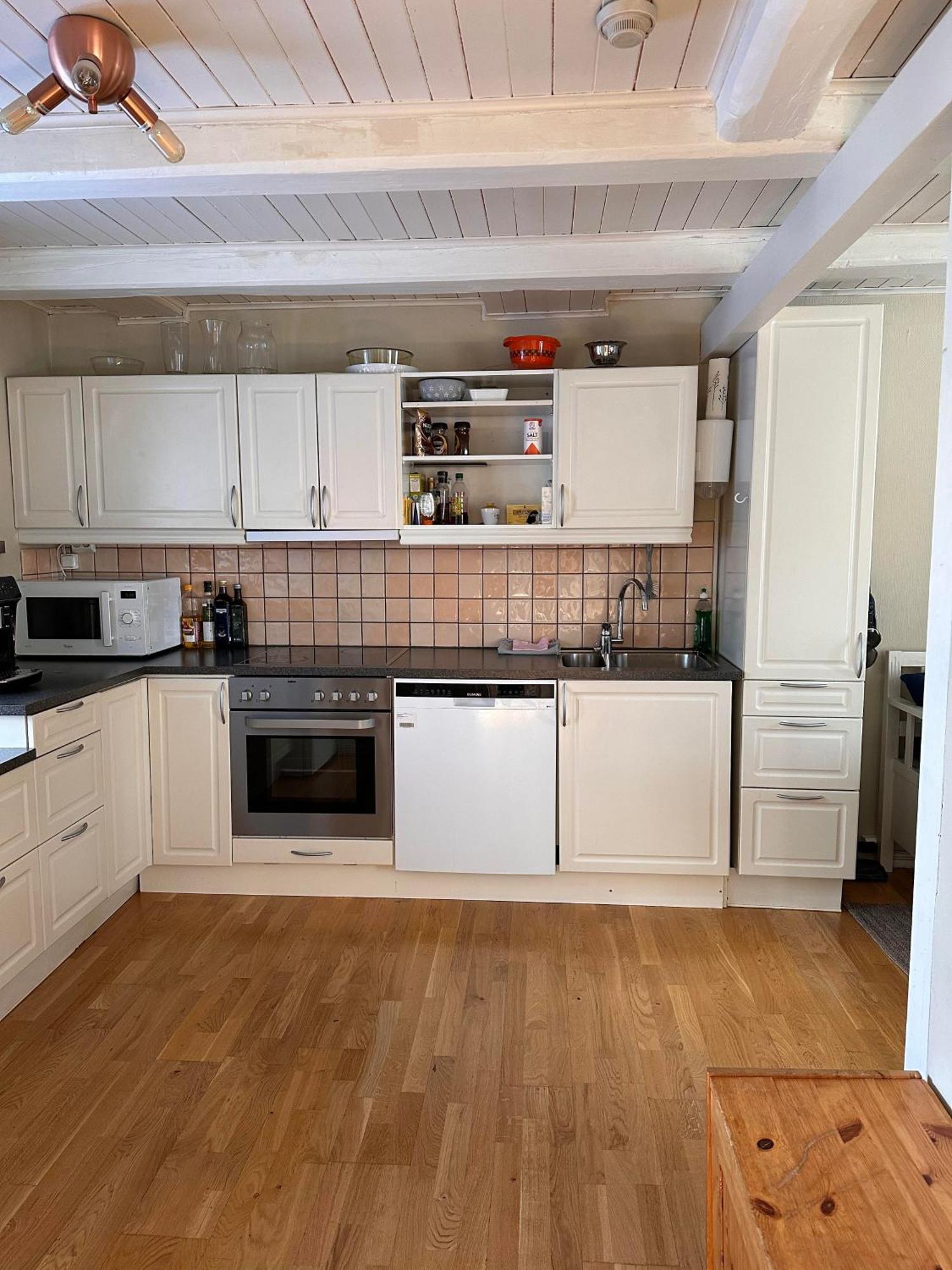 Tidligere Stall Omgjort Til Koselig Hjem I Sentrum Appartement Tromsø